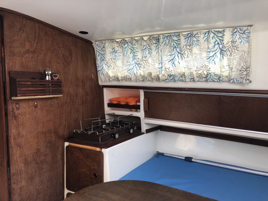 Ветроходна лодка Daimio. Holland.  701 m/218 m /1.30m1.30 m