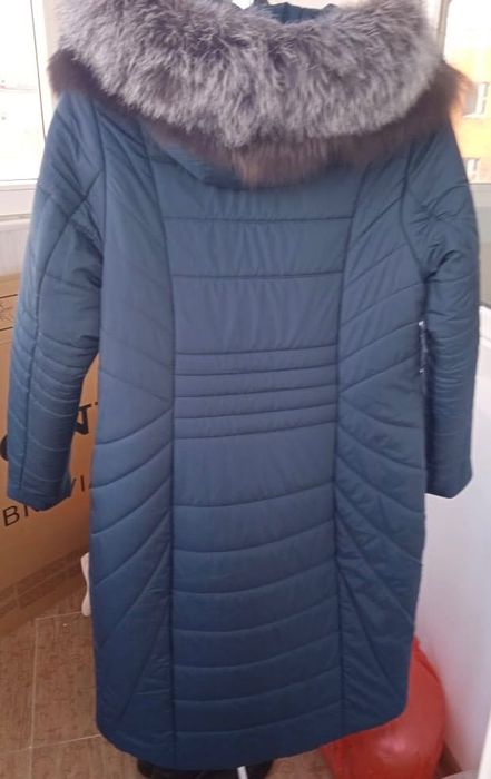 Продам пуховик женский