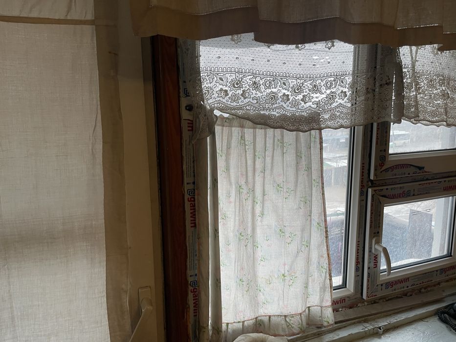 Айтбаева 45-тен 3-қабаттан арзан 3 бөлме