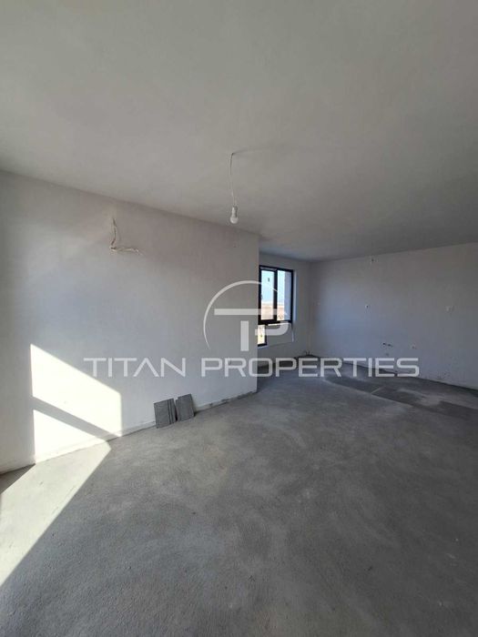 Тристаен апартамент в Бранополе