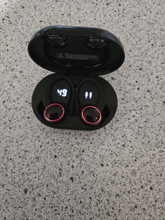 Продавам слушалки безжични