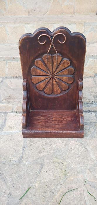 Vand suport sticle de vin realizat artizanal