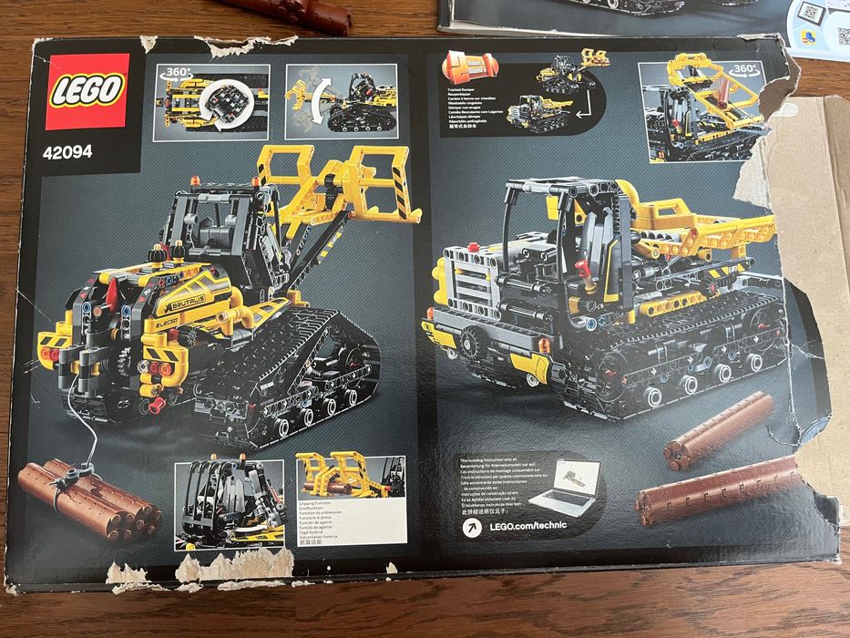 Lego Technic Tracked Loader - Колекционерски багер 42094