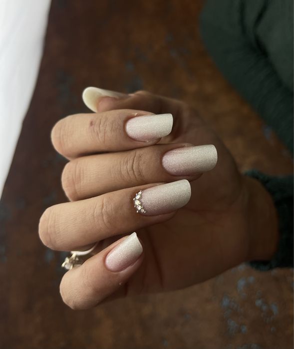 Unghii cu gel (Craiova)