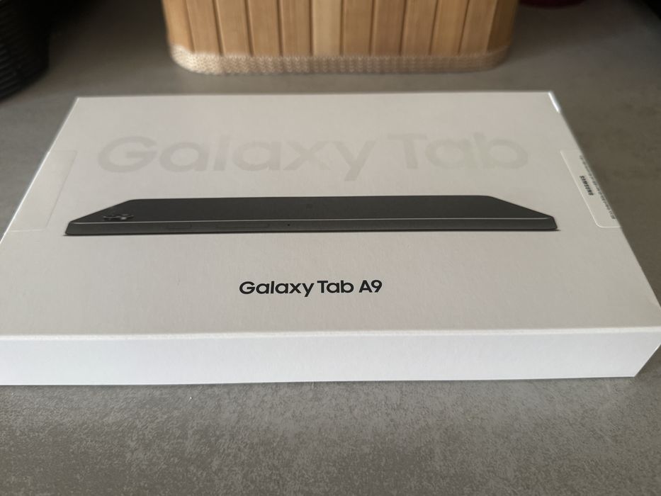 Tableta Samsung Galaxy Tab A9 (SM-X110) 64GB, 4GB RAM, Graphite - Nou, Sigilat