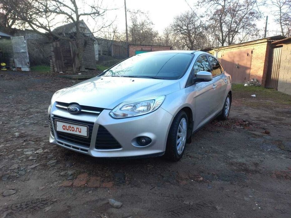 Форд фокус 3  2011г