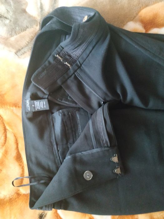 Женские брюки, классика