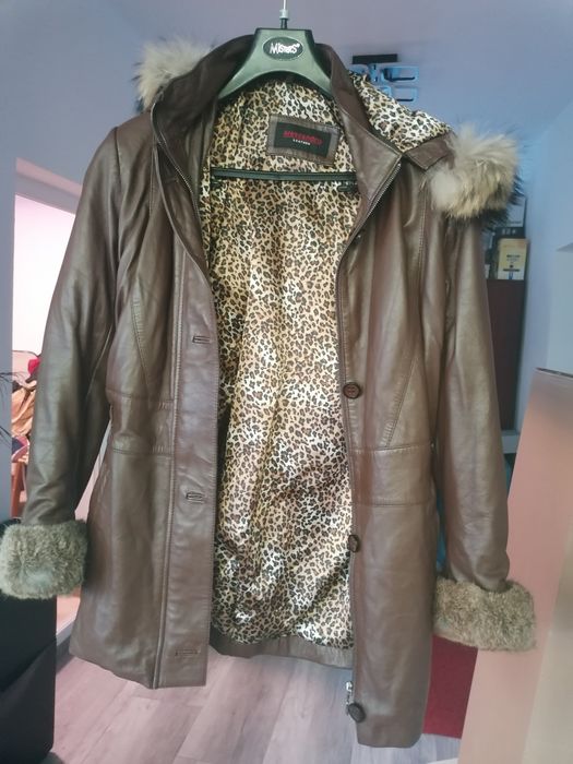 Greaca piele cu banita