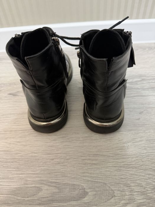 Продам обувь весна -осень