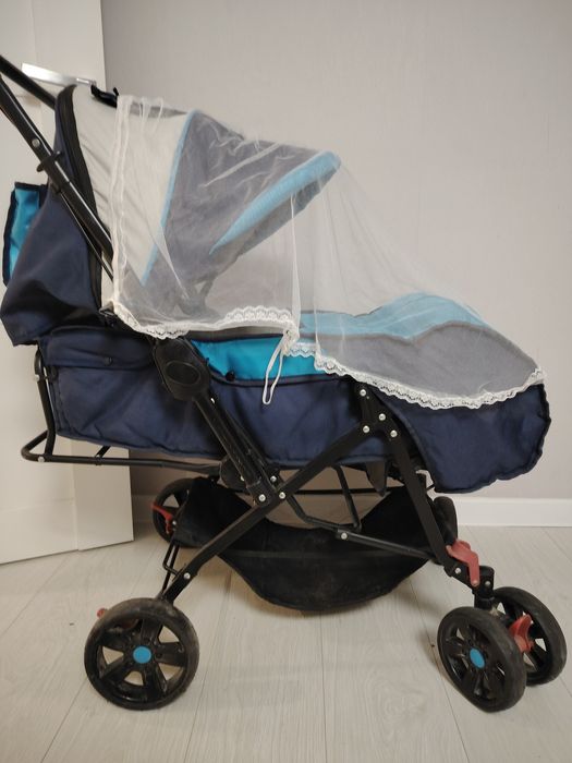 Детская коляска берюзовая цвет
