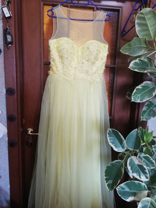 Платье на выпускной балл