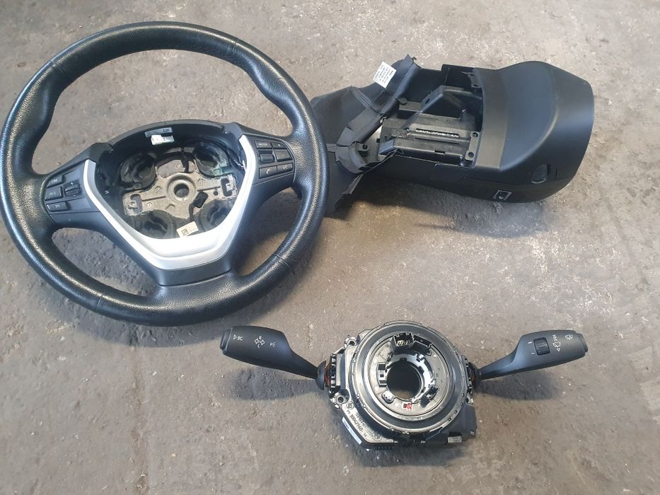 Volan cu încălzire Bmw f20.
