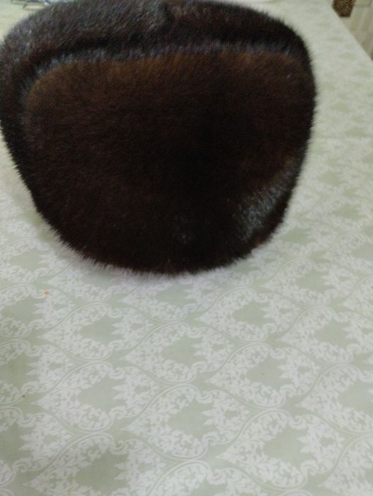 Продам шапки норковые