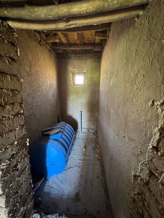 12 sotix 4xonali Yarim tugallangan uchastka sotiladi