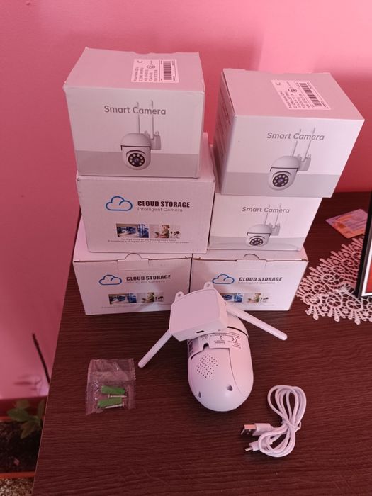 Camera supraveghere video, rotative ,alimentator inclus în pachet