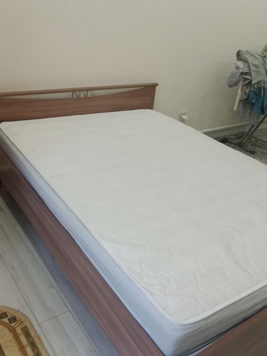 Продам кровать двуспальный