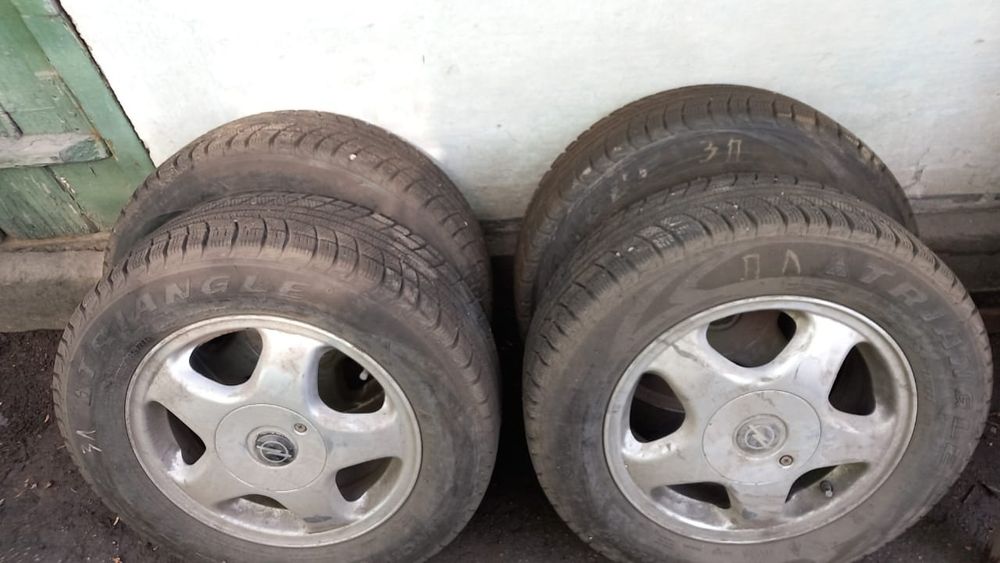 Калеса шины балоны Опель омега