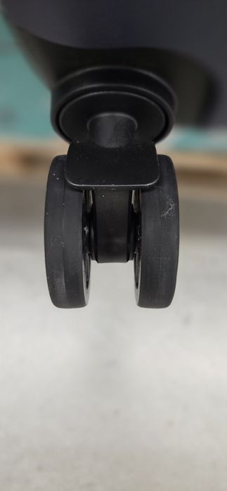 Куфар 80/50/30 чисто нов