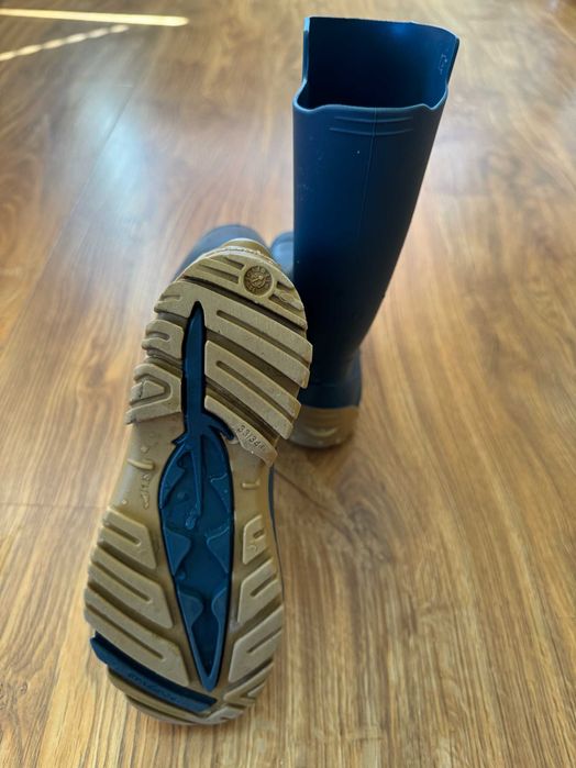 No: 33-34 -> много леки ДЕТСКИ гумени ботушки