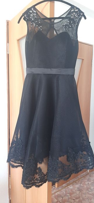 Продам платье красивое