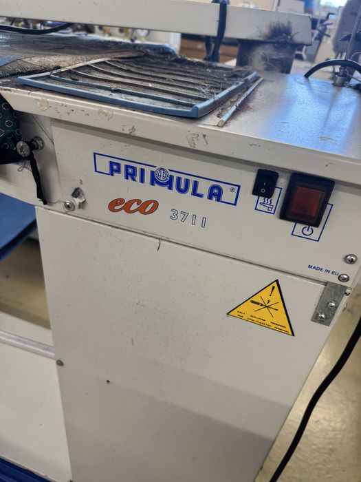 Masa de calcat/ butoniera grea