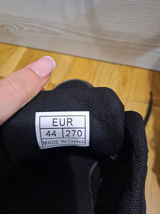 Обувки за спортни танци