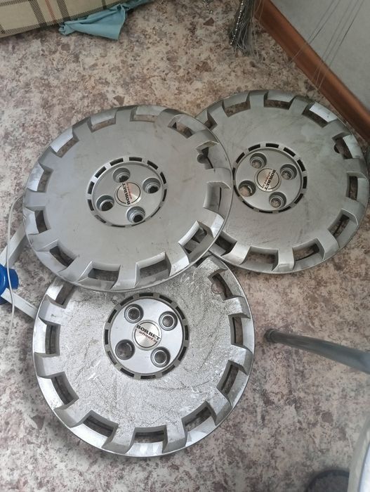 Продам колпаки на 15