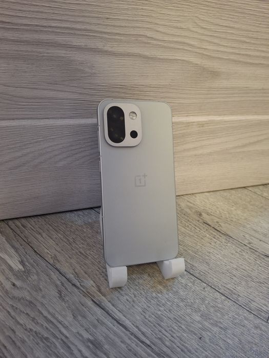 Oneplus 13T 12/256 CN