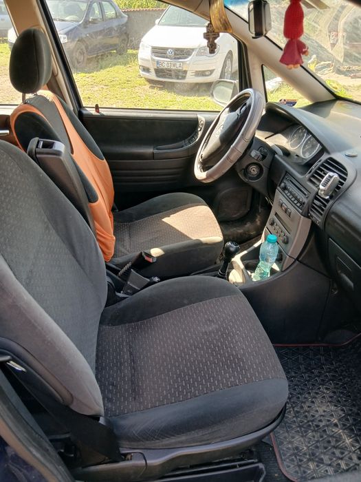 Opel Zafira 2.0 DTI, 7 locuri, [2005], [], stare bună