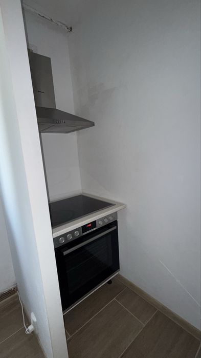 Apartament 3 camere de închiriat – zonă centrală, Piața Centrală