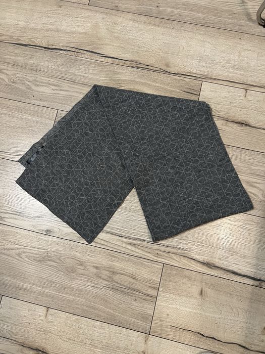 Шалове CalvinKlein