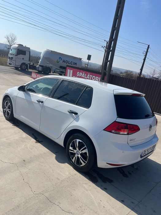 VOLKSWAGEN Golf 2016 — imagine 2