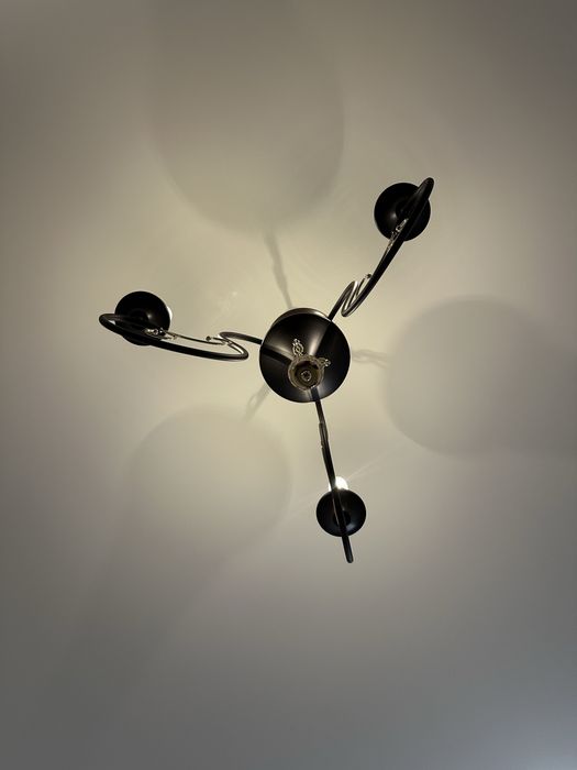 Люстры 3 штуки (три свечи)