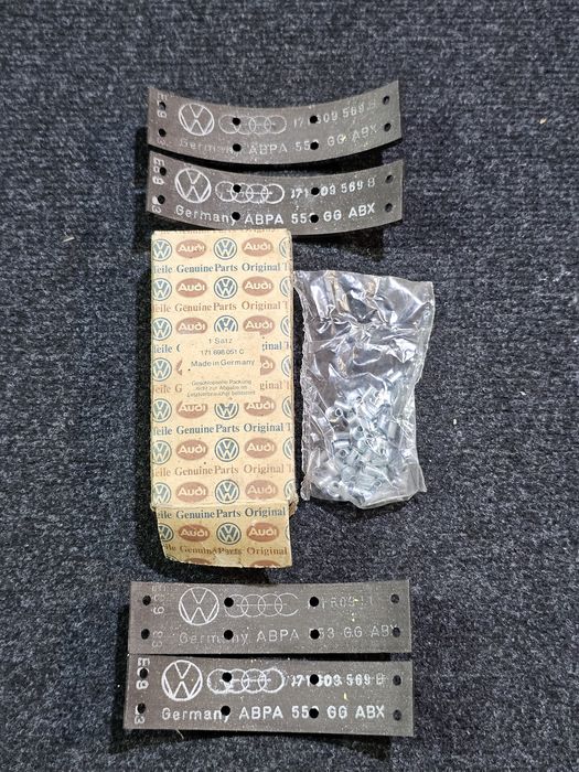 Set ferodouri Volkswagen Golf  1 / Scirocco 1