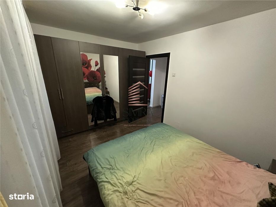 Apartament 3 camere semidecomandat, rogerius
