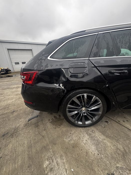 Skoda superb 2019 AVARIAT!