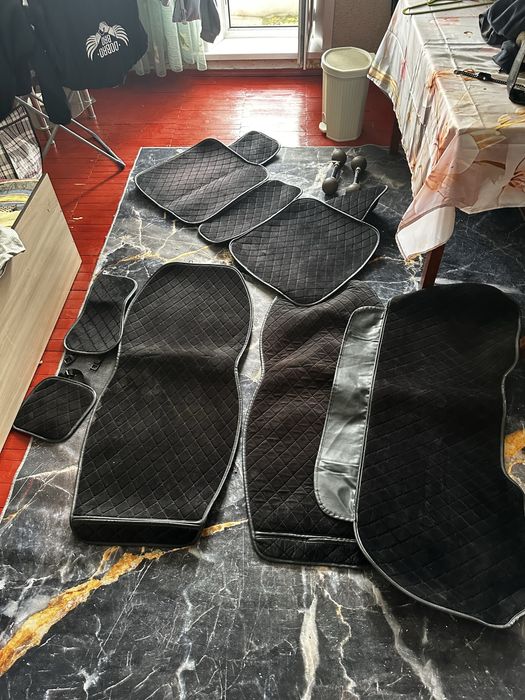 Продам авто чехлы универсал