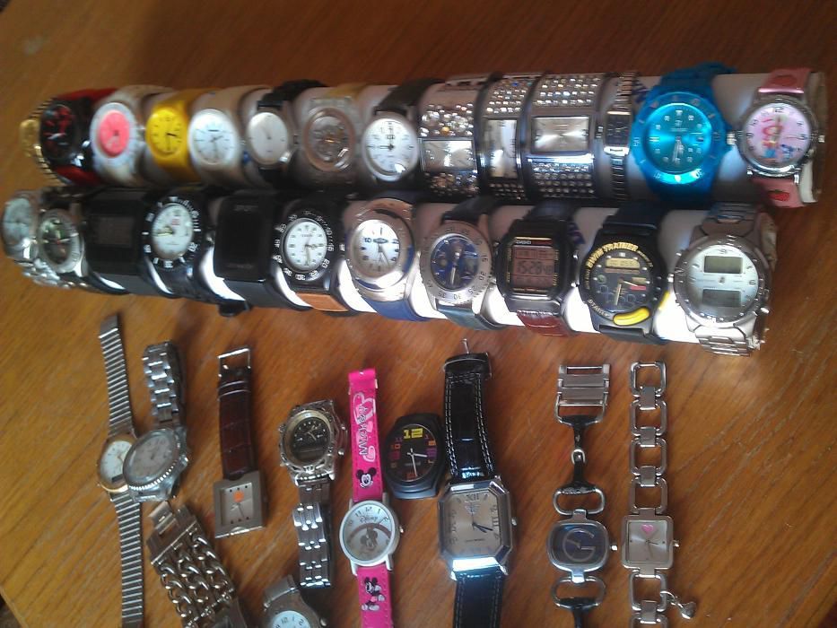 Ceasuri de dama si barbatesti