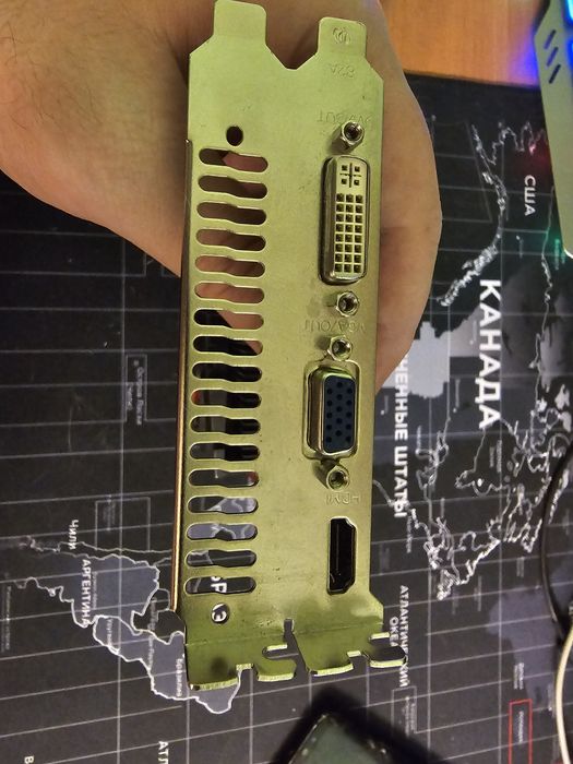 Видео карта GT240 1gb 128bit