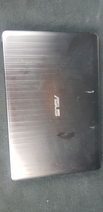 Ноутбук на запчасти