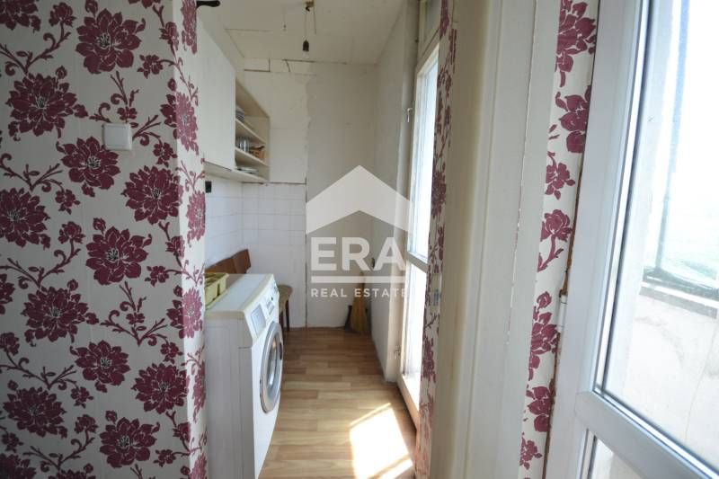 Продава се Едностаен апартамент в Хасково, Център - 32 кв.м за 1355 €/кв.м - Снимка #8