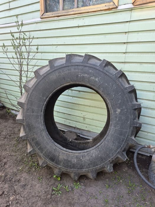 шина б/у в отличном состоянии