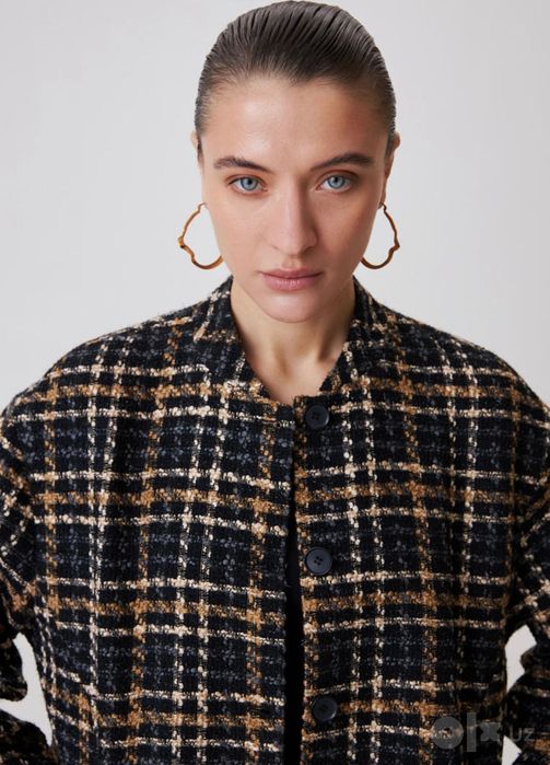 Бомбер в стиле Chanel