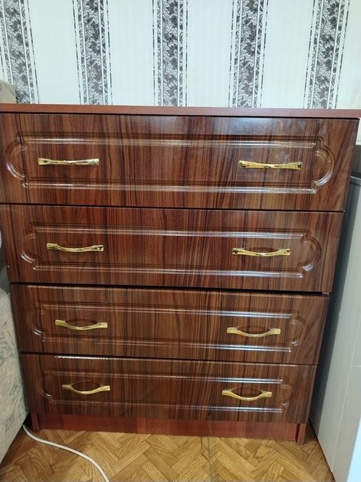 Продам комод в хорошем состоянии