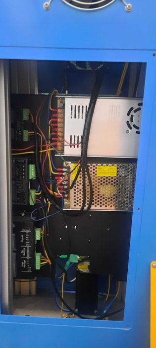 Принтер настенный