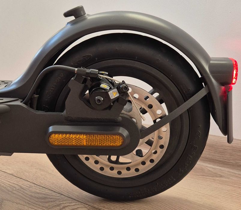 Trotineta Electrica Xiaomi PRO 2 Impecabilă 45 km autonomie ca NOU