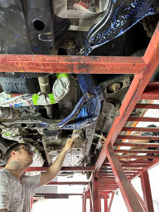 Мойка днища двигателя Антикоррозийная обработка днища шумоизоляция пдр