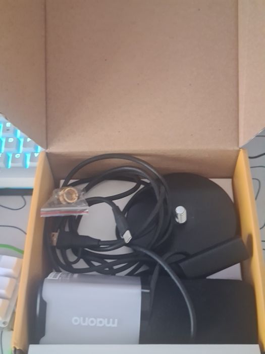 Microfon Podcast/Gaming Maono PD100X Alb