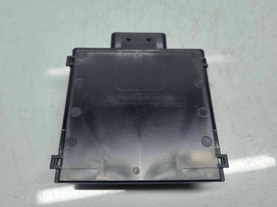 Modul stabilizator tensiune  AUDI A6 (4G5, C7) [Fabr 2011-2017] 8K095