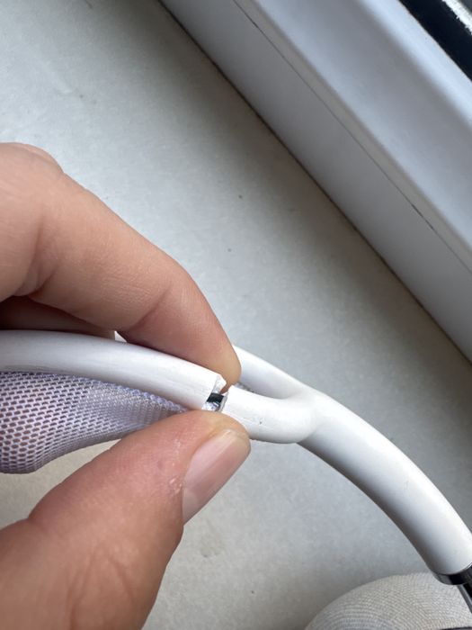 Айрподс макс……….